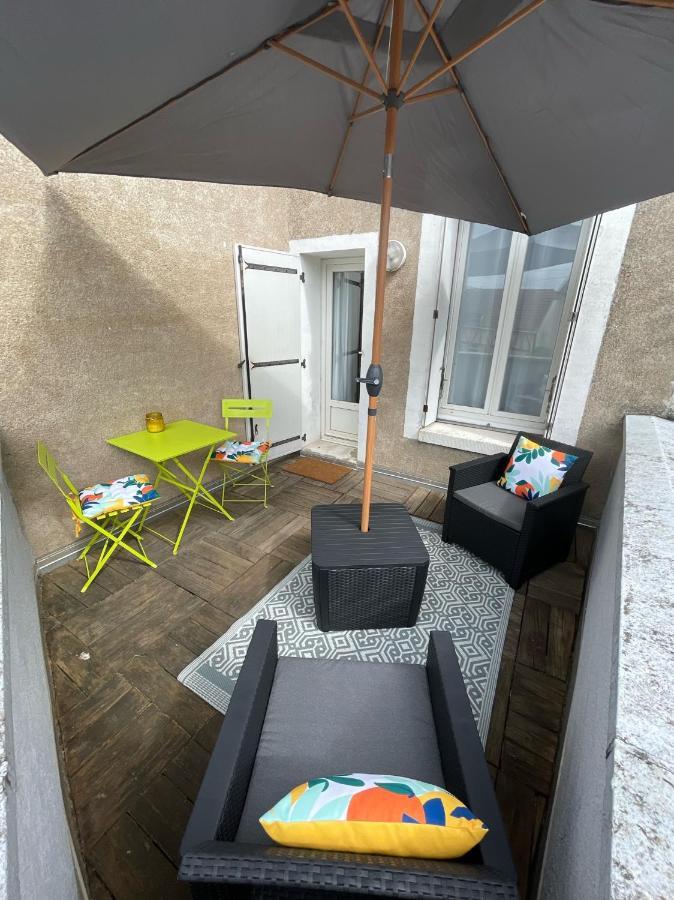 Logement Entier: Appartement Avec Terrasse Quartier De La Gare Amboise Exterior foto