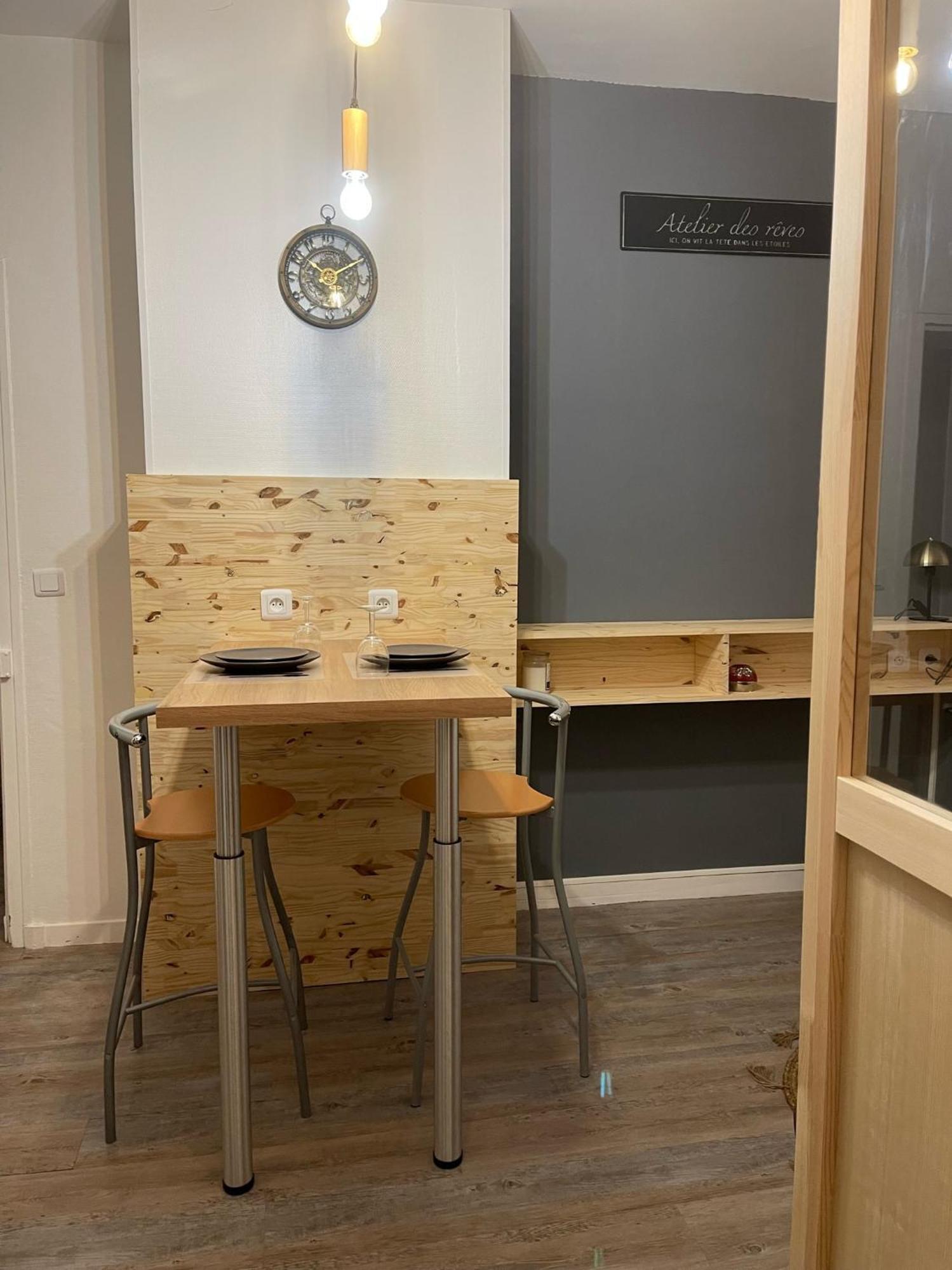 Logement Entier: Appartement Avec Terrasse Quartier De La Gare Amboise Exterior foto